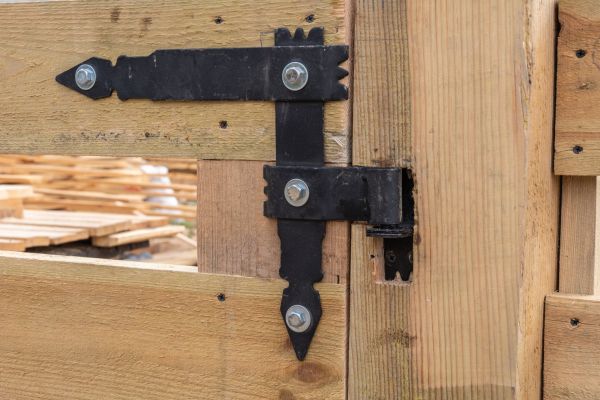 Gate Hinge Adjustment in Hendersonville